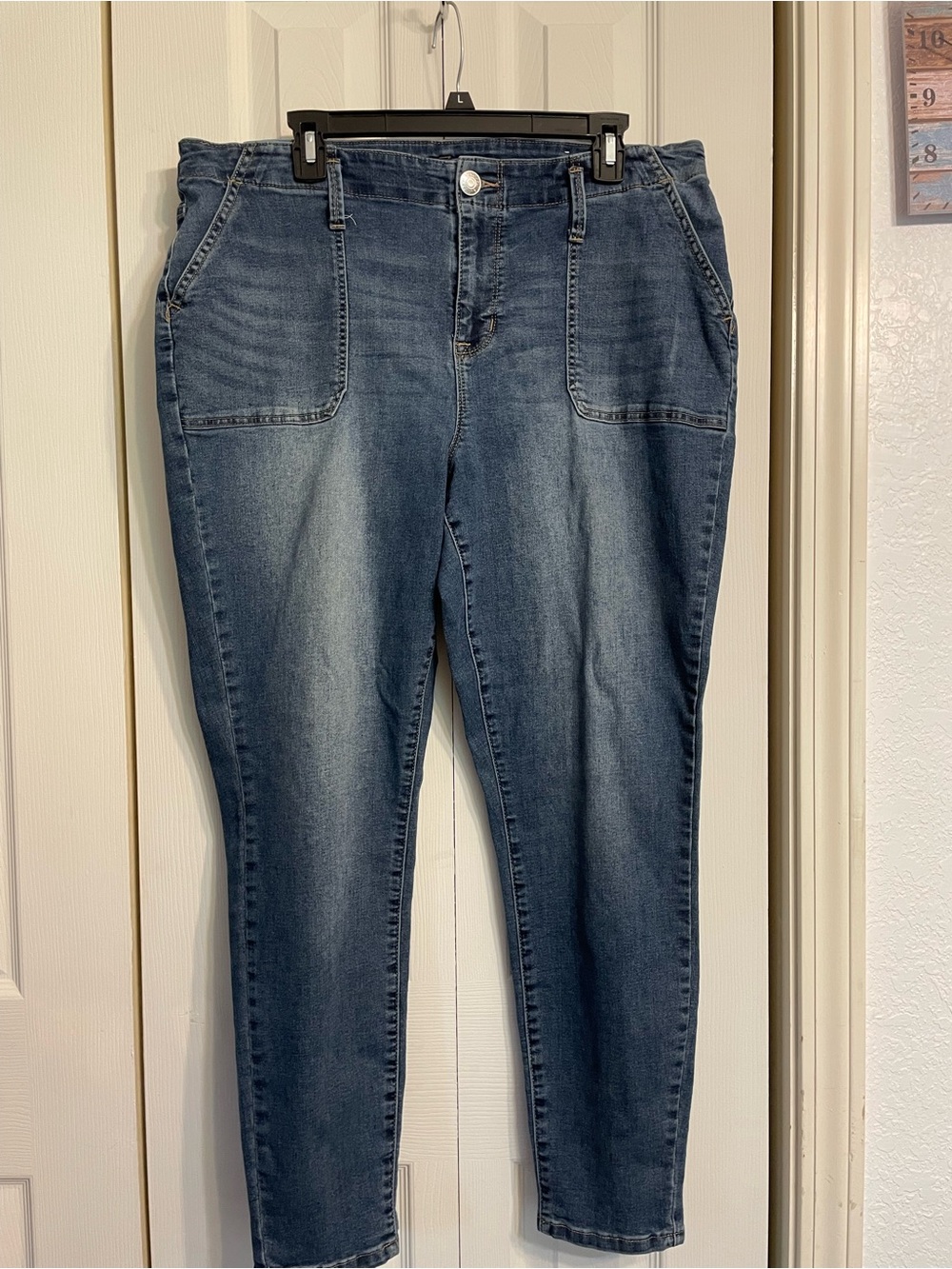 Maurices Dark Wash Pull-On Jeggings with Front Patch Pockets